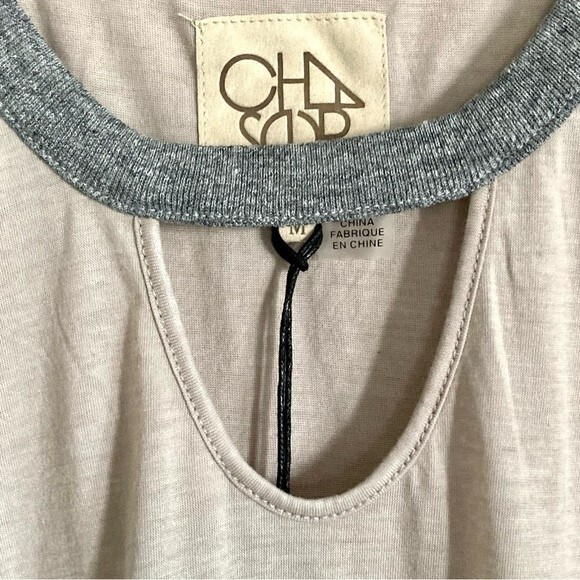 NEW Chaser Jersey Ruffle Open Shoulder Hi Lo Shirttail Tee in Tan Gray Size M - Picture 3 of 13